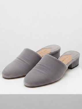 Paul Andrew Women's Grey Velvet Slip-On Mule Heels Size 37 Made in Italy